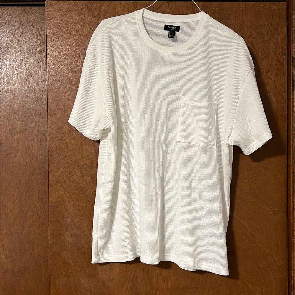 Men’s Crew Neck White Thermal Print Top
